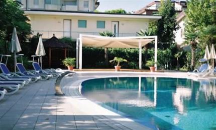 Helios Hotel 4*