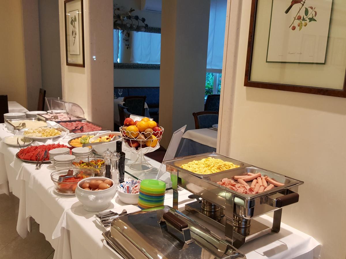 Helios Hotel 4*